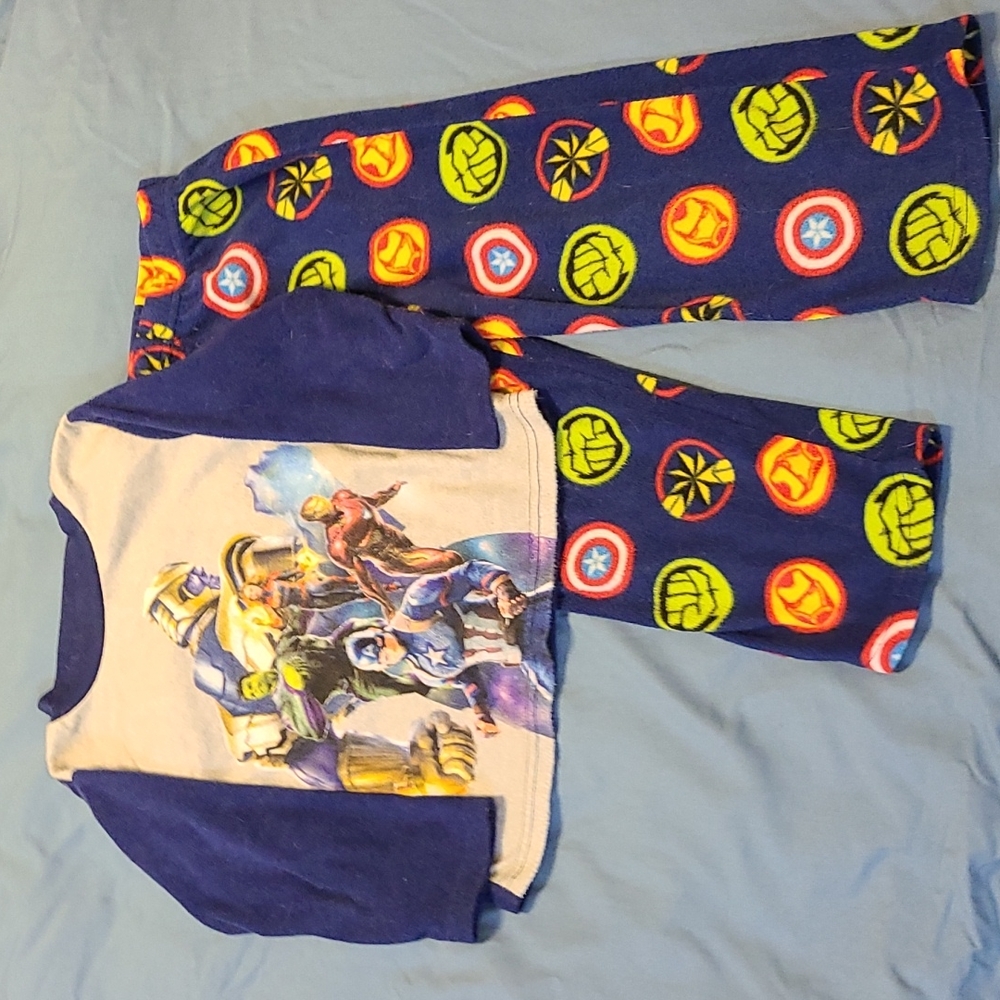 4T Avengers fleece pajama set